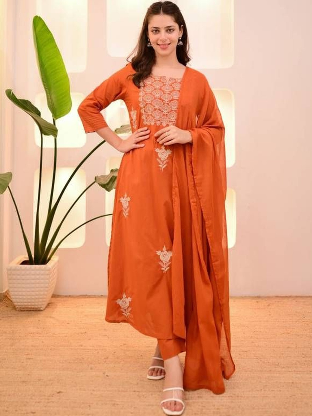 KRYSAL Women Ethnic Motifs Embroidered Regular Thread Work Kurta with Trousers & With Dupatta