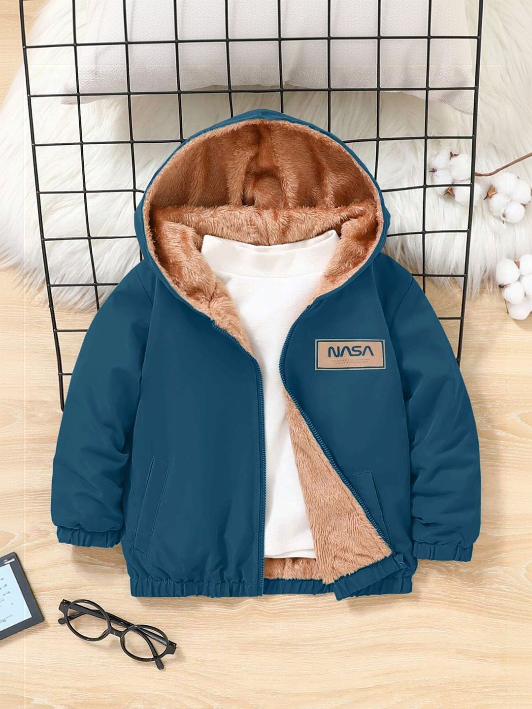 TIOR Boys Brand Logo Colourblocked Puffer Jacket
