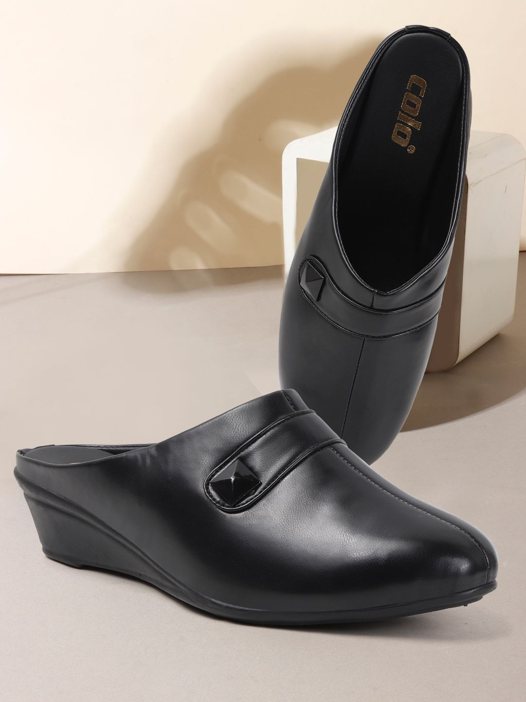 Colo Women Mules Flats