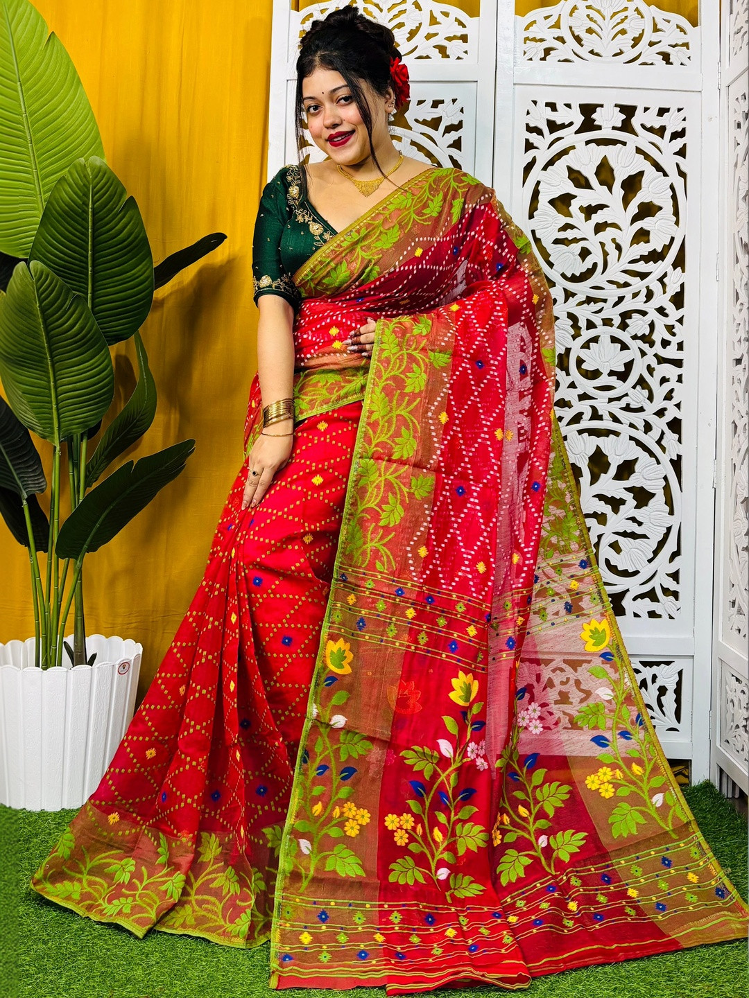 Rnn Saree Floral Embroidered Silk Cotton Jamdani Sarees
