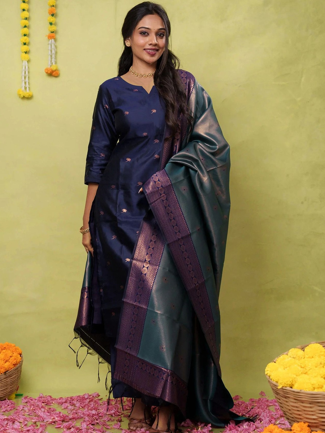 Siya Fashion Women Embroidered Regular Kurta with Trousers & With Dupatta
