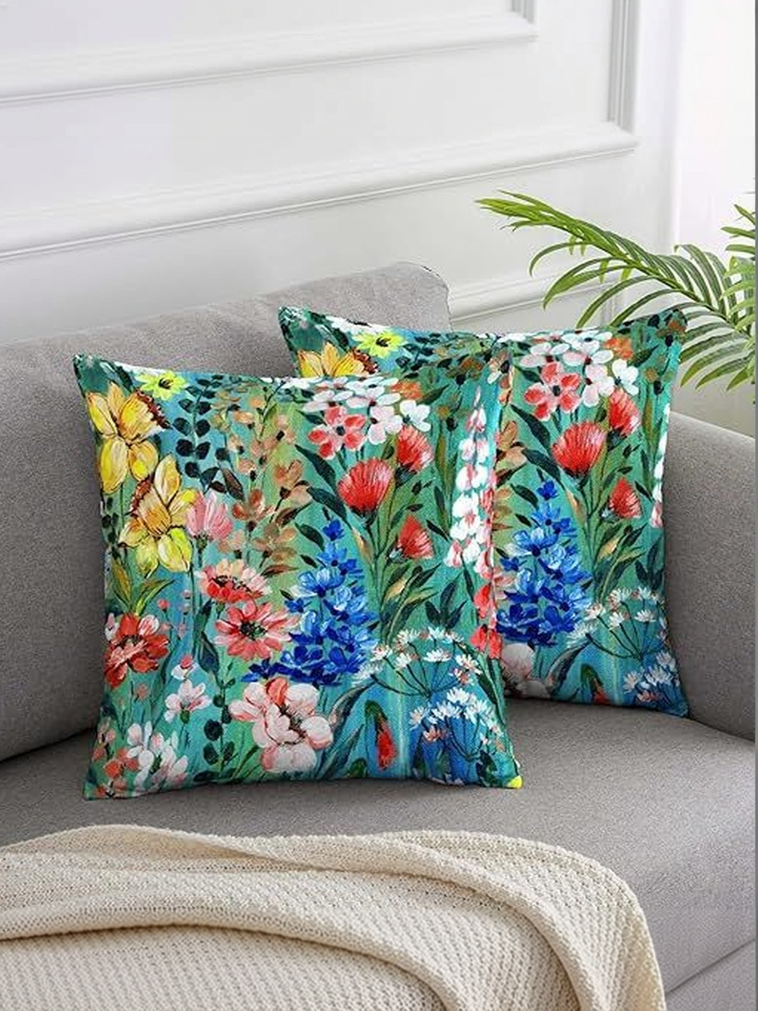 KNOTTING HOME Green & Red Set of 2 Floral Velvet Square Cushion Covers