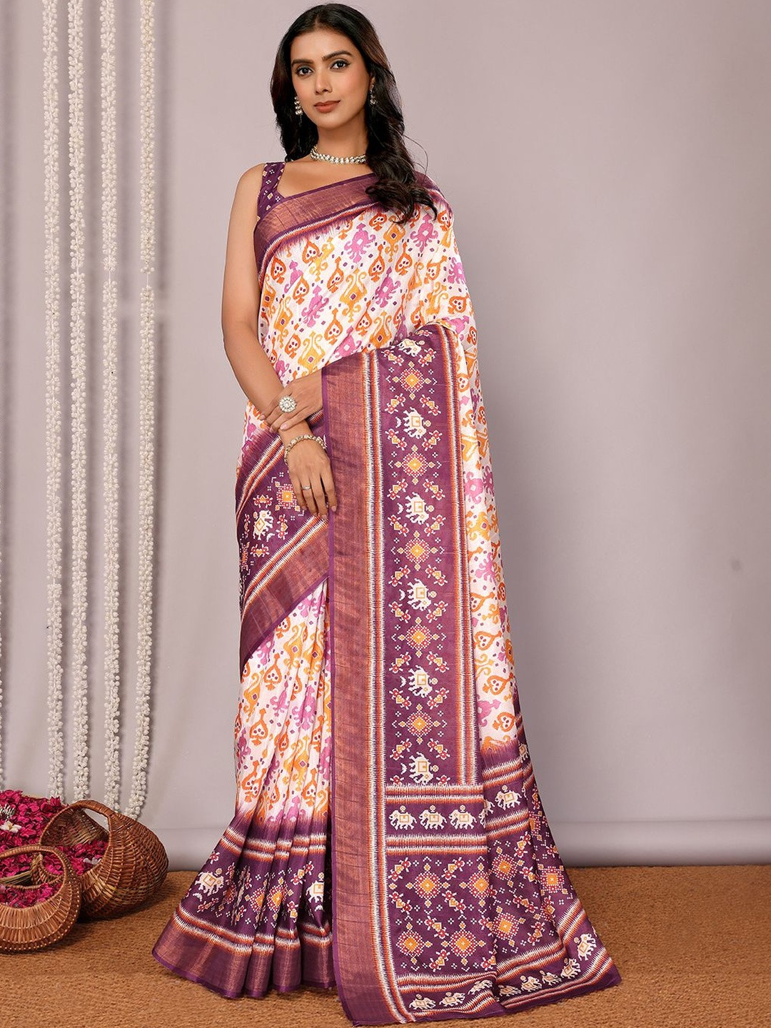 THREAD BOX Women's Chanderi Silk Ikkat Printed Printed Saree with Blouse Piece