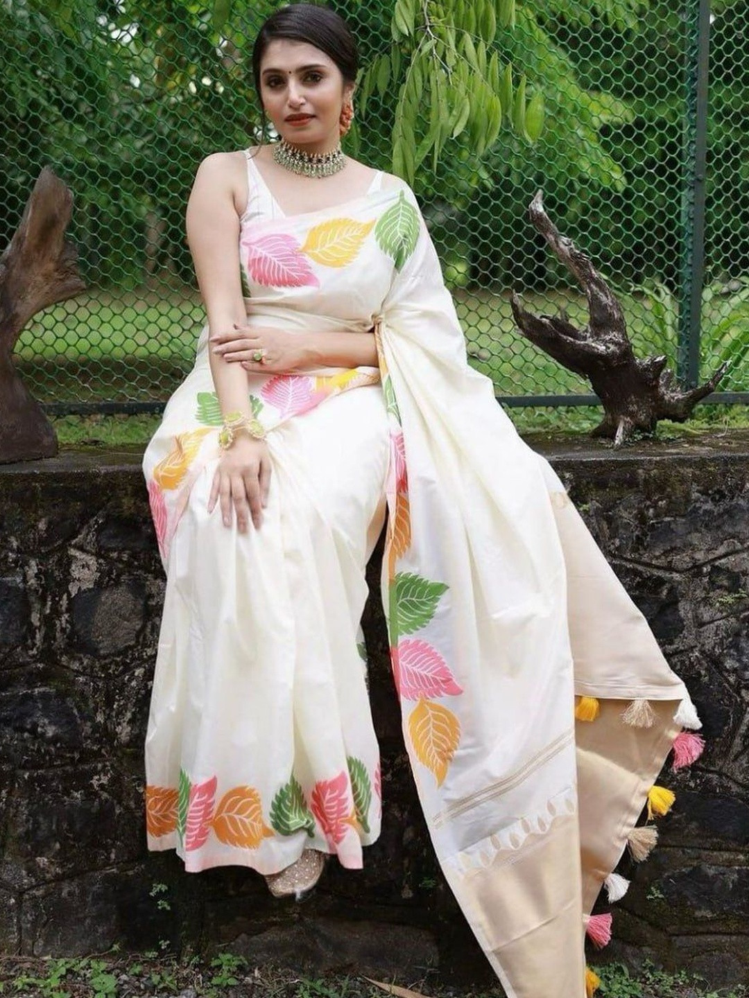 STYLENZA Floral Satin Banarasi Saree