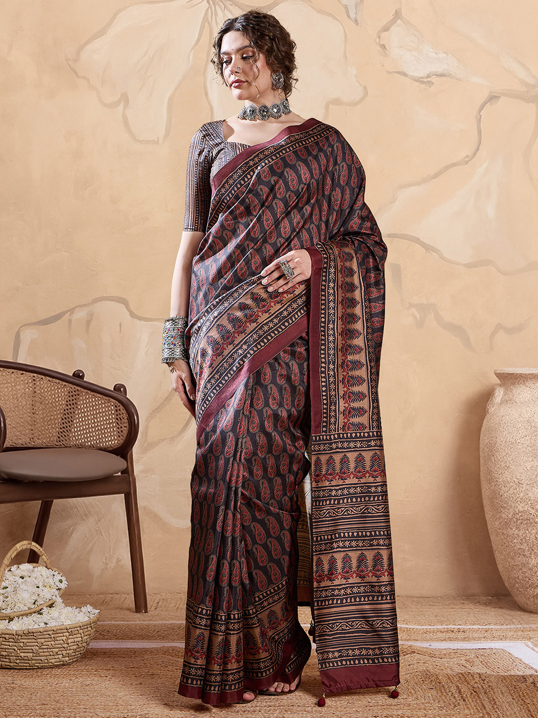 Ethnic Motifs Digital Printed Silk blend Saree with Unstitched Blouse