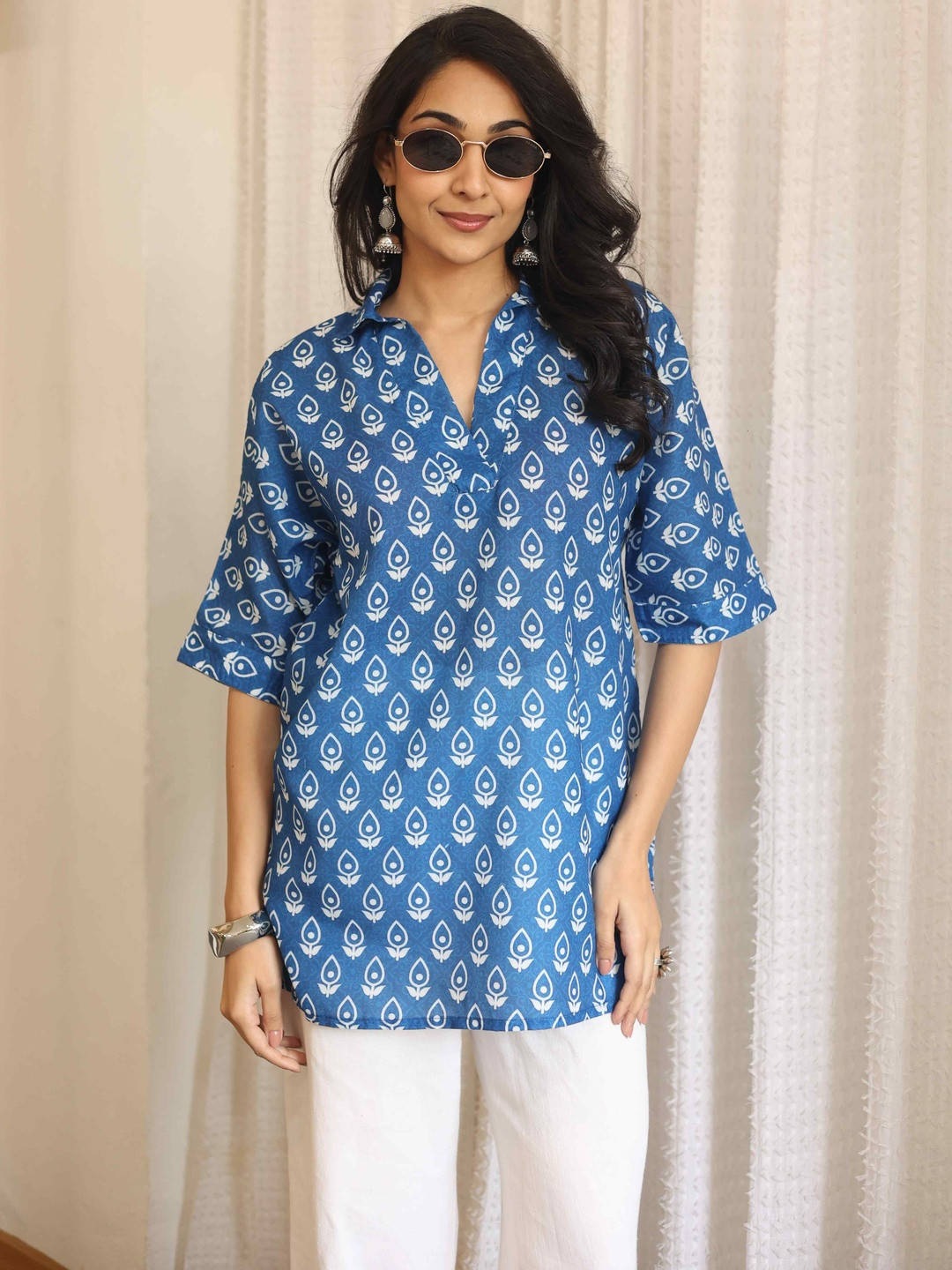 SANSKRUTIHOMES Floral Shirt Collar Top