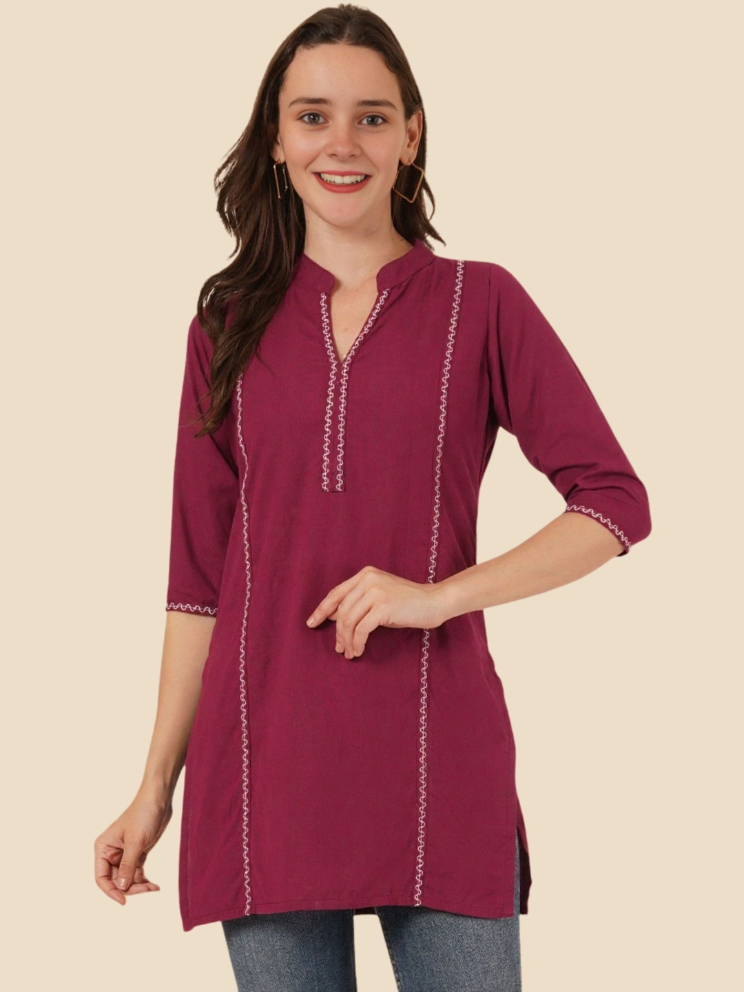 Hyba Women Floral Embroidered Floral Khadi Kurta