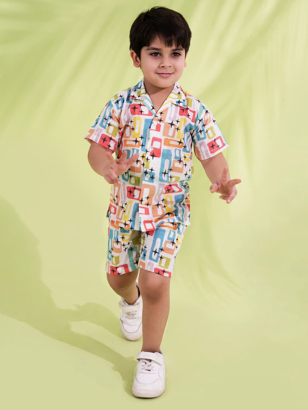 Aj DEZInES Boys Blue Printed Shirt Collar Pure Cotton with Shorts Clothing Set