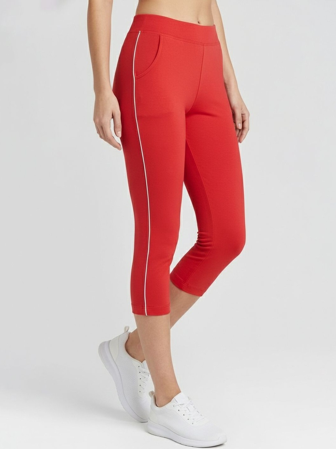 LYCOT Training Three-Fourth Length Tights
