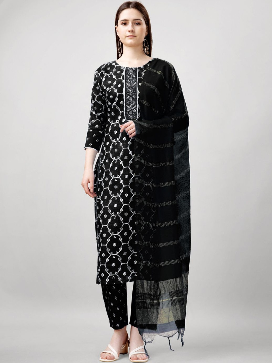 PITRIS Women Printed Regular Kurta with Trousers & With Dupatta