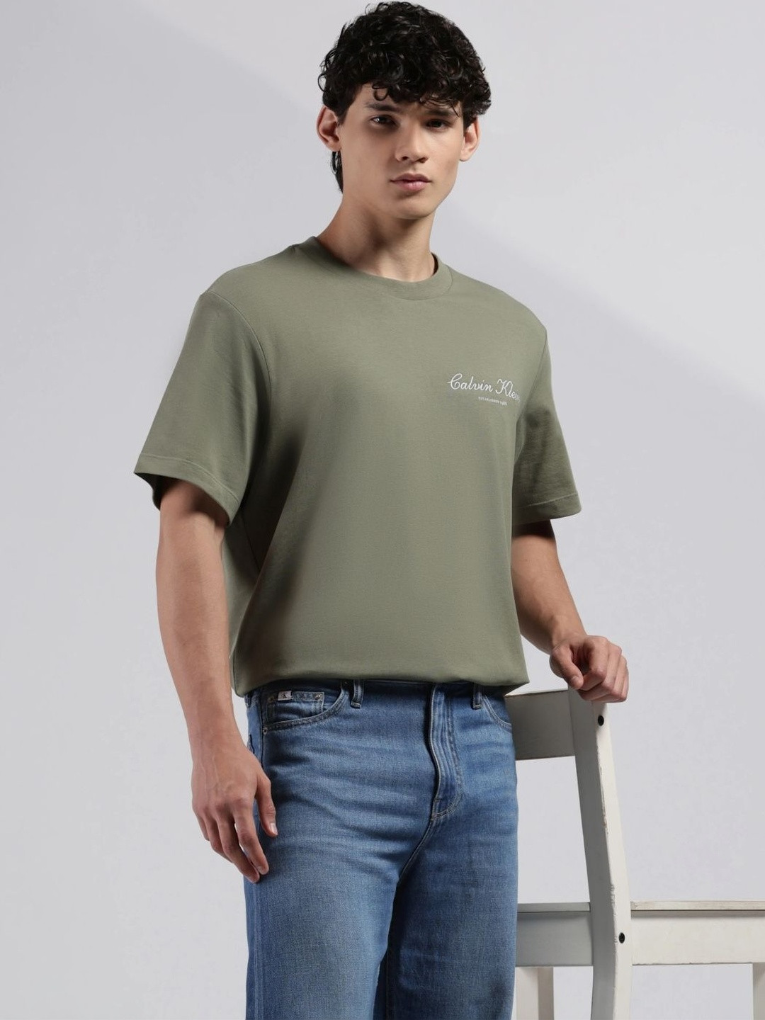 Calvin Klein Jeans Solid Relaxed Fit Cotton T Shirt