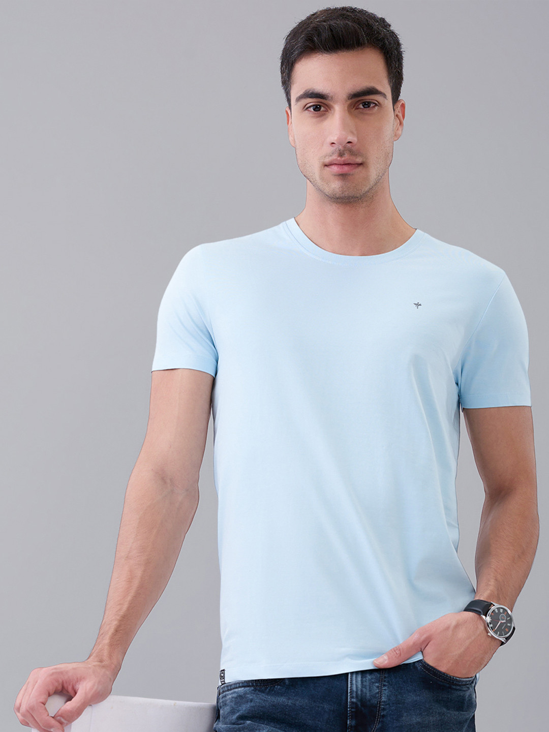 nostrum Men Round-Neck Regular-Fit Cotton T-shirt