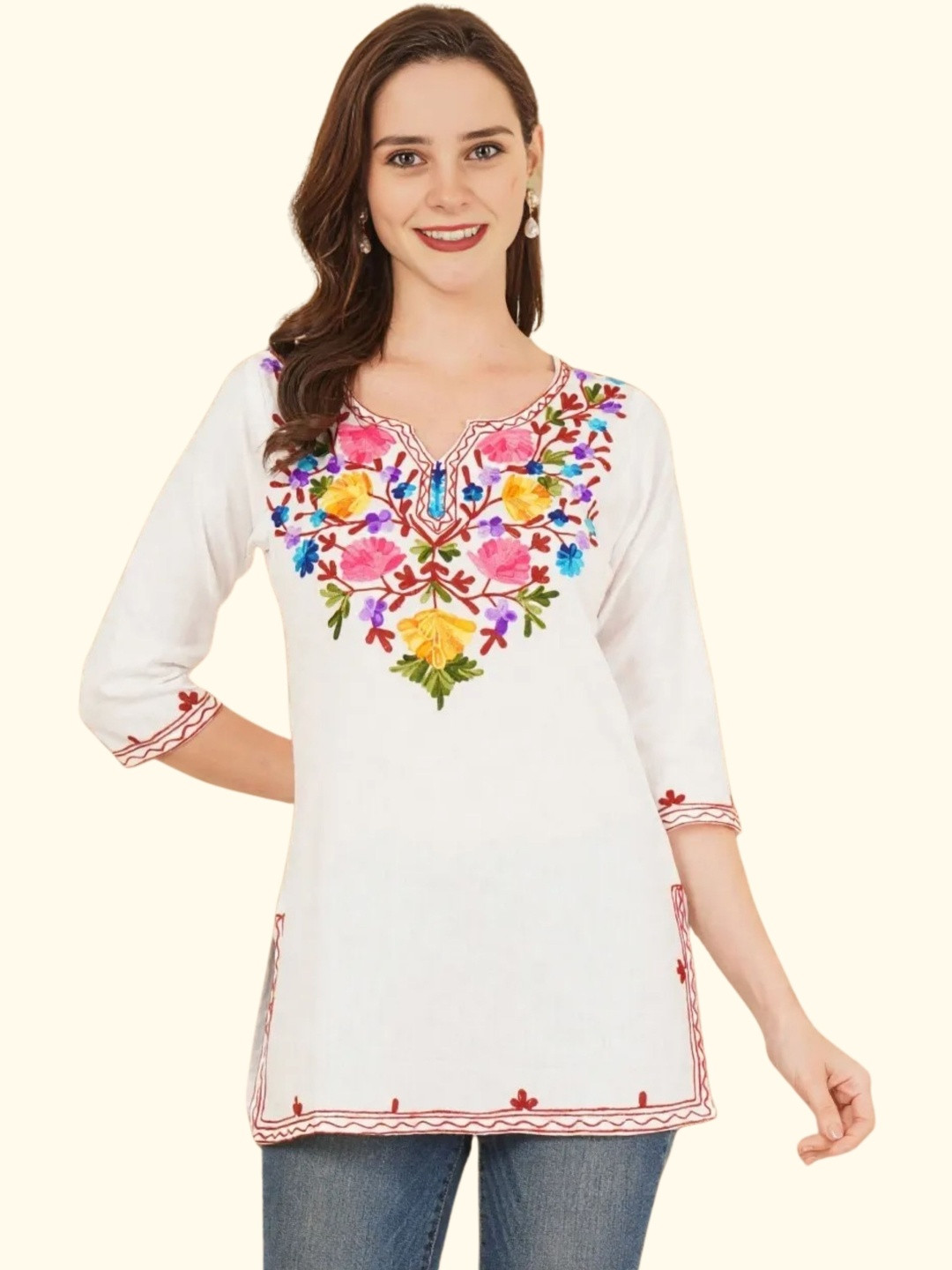 Hyba Women Floral Embroidered Floral Khadi Kurta