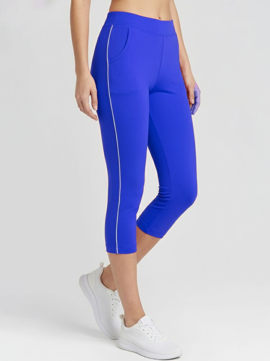 LYCOT Training or Gym Three-Fourth Length Tights