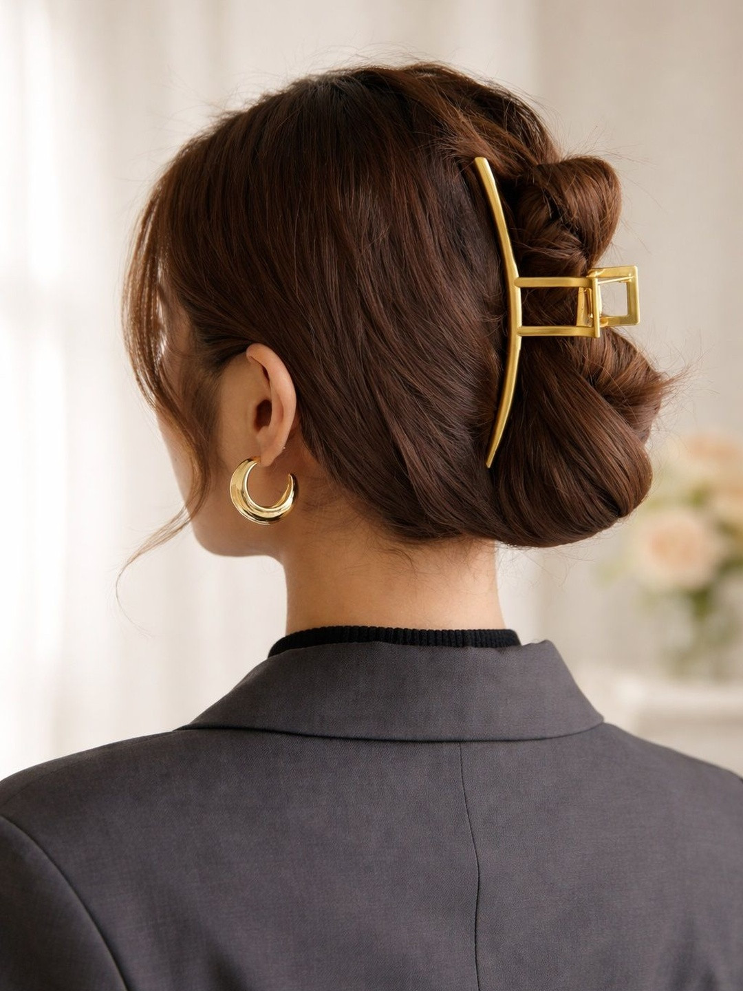 SZN Women Claw Clip