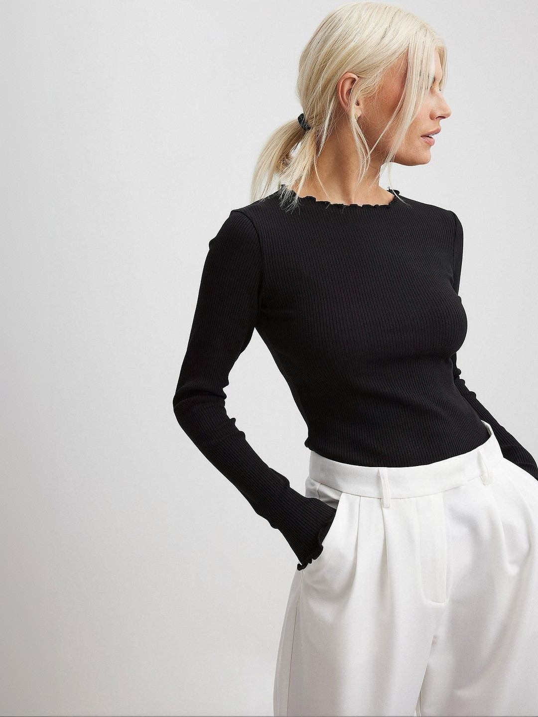 ANBICH DESIGNS Ruffles Top
