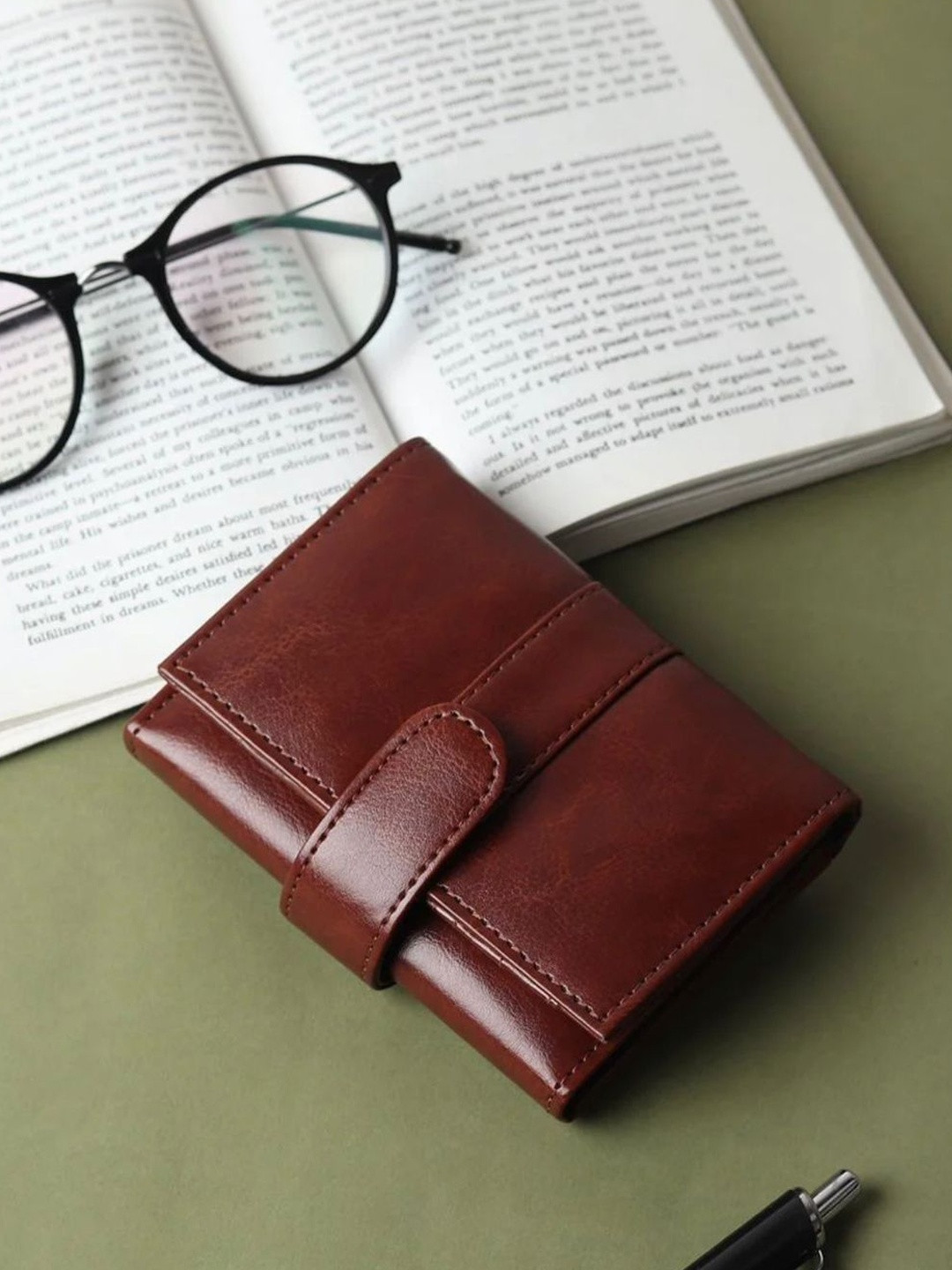 JND Women Textured PU Two Fold Wallet