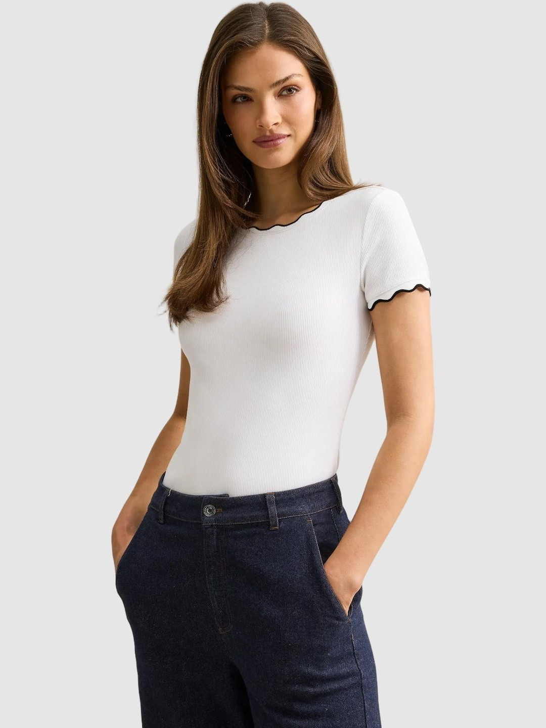 Forever New Rebecca Scallop Trim Tee
