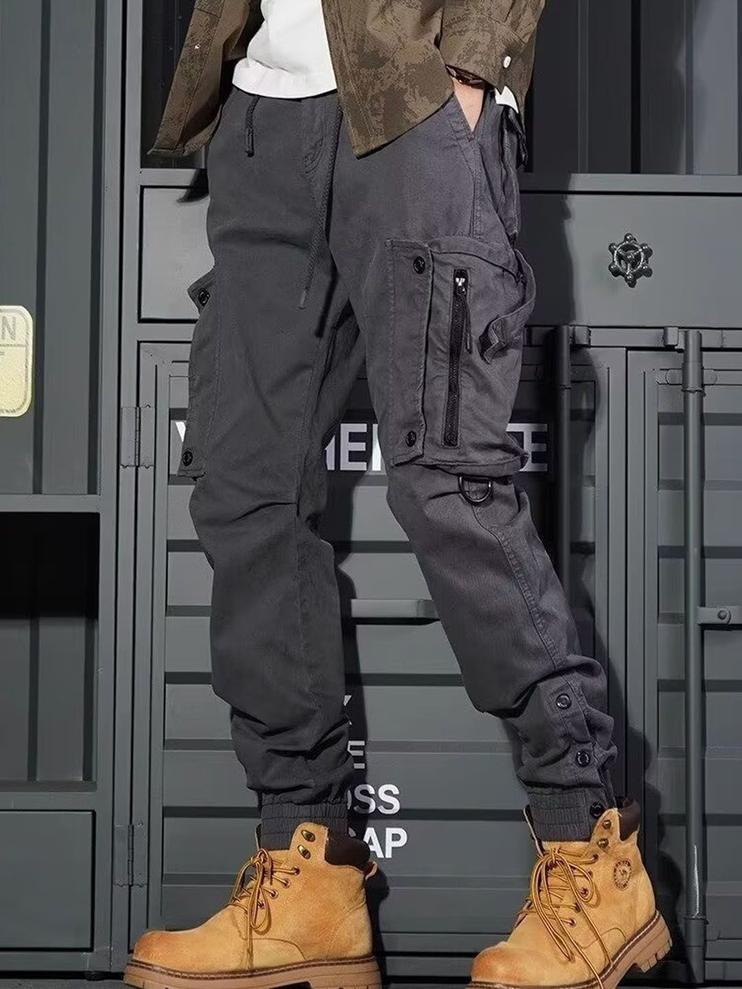 StyleCast Men Easy Wash Cargos Trousers