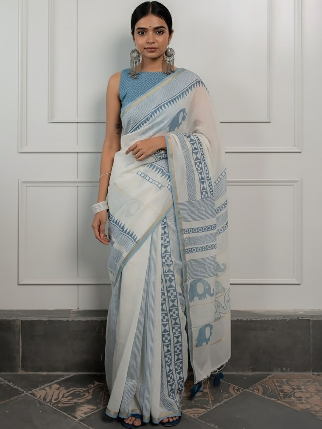 Mitera Ethnic Motifs Linen Blend Block Print Saree