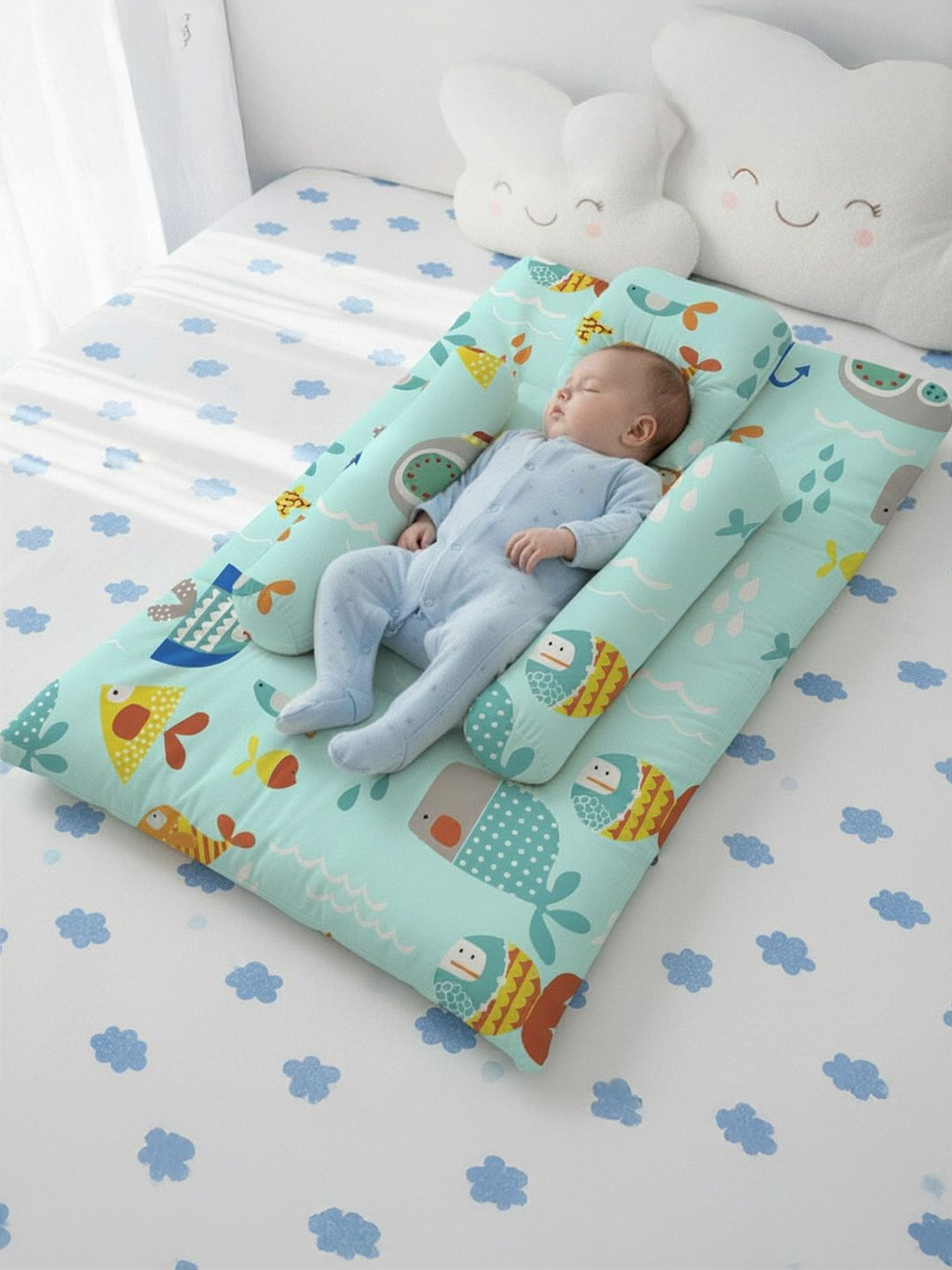 StarAndDaisy Infants Blue & Brown Printed Pure Cotton Baby Bed Sets