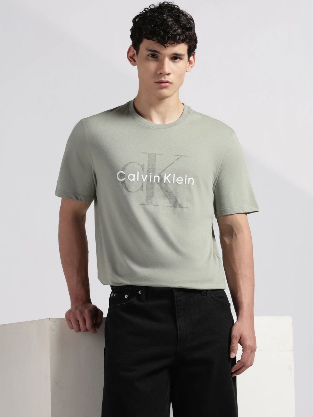 Calvin Klein Jeans Men Brand Logo Printed T-shirt