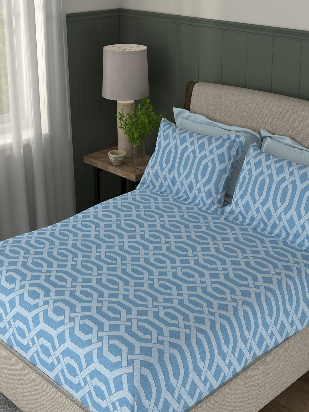 Portico New York Signature Blue Geometric 104 TC Bedsheet with 2 Pillow Covers