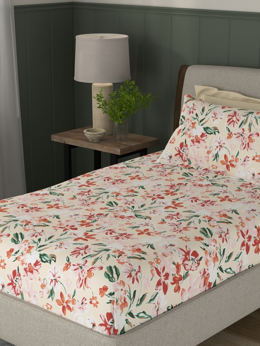 STELLAR HOME BY PORTICO Cream-Coloured Floral 120 TC Single Bedsheet with 1 Pillow Covers