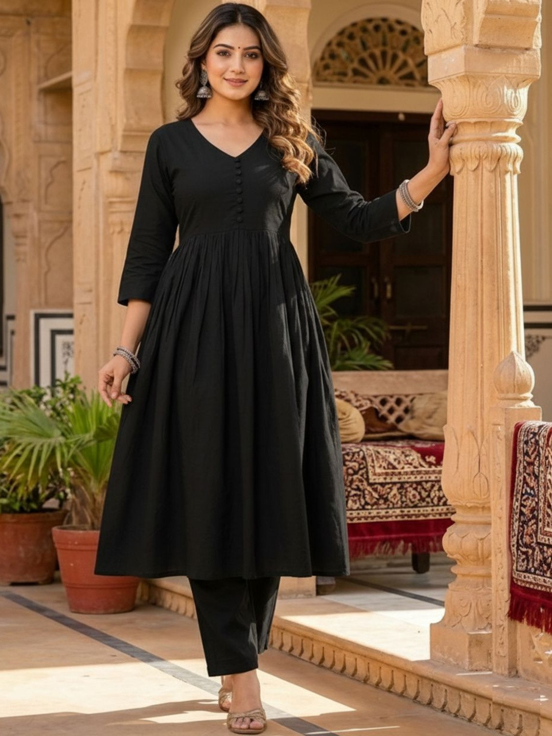 GIPTIP Women Tiered Kurta with Trousers