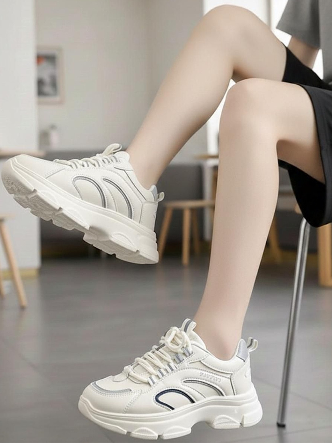Deals4you Women Colourblocked Sneakers