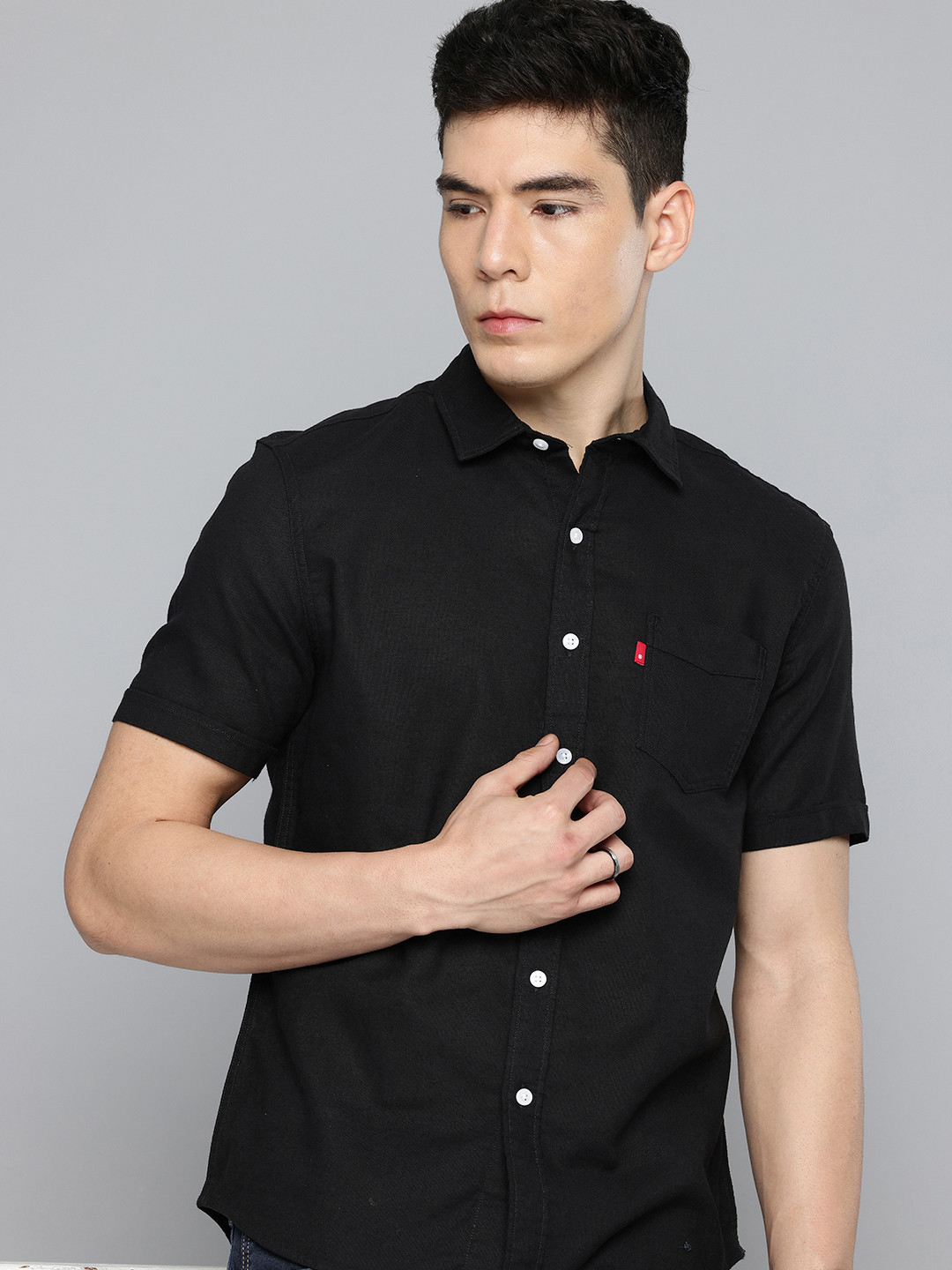 Levis Pure Cotton Slim Fit Casual Shirt