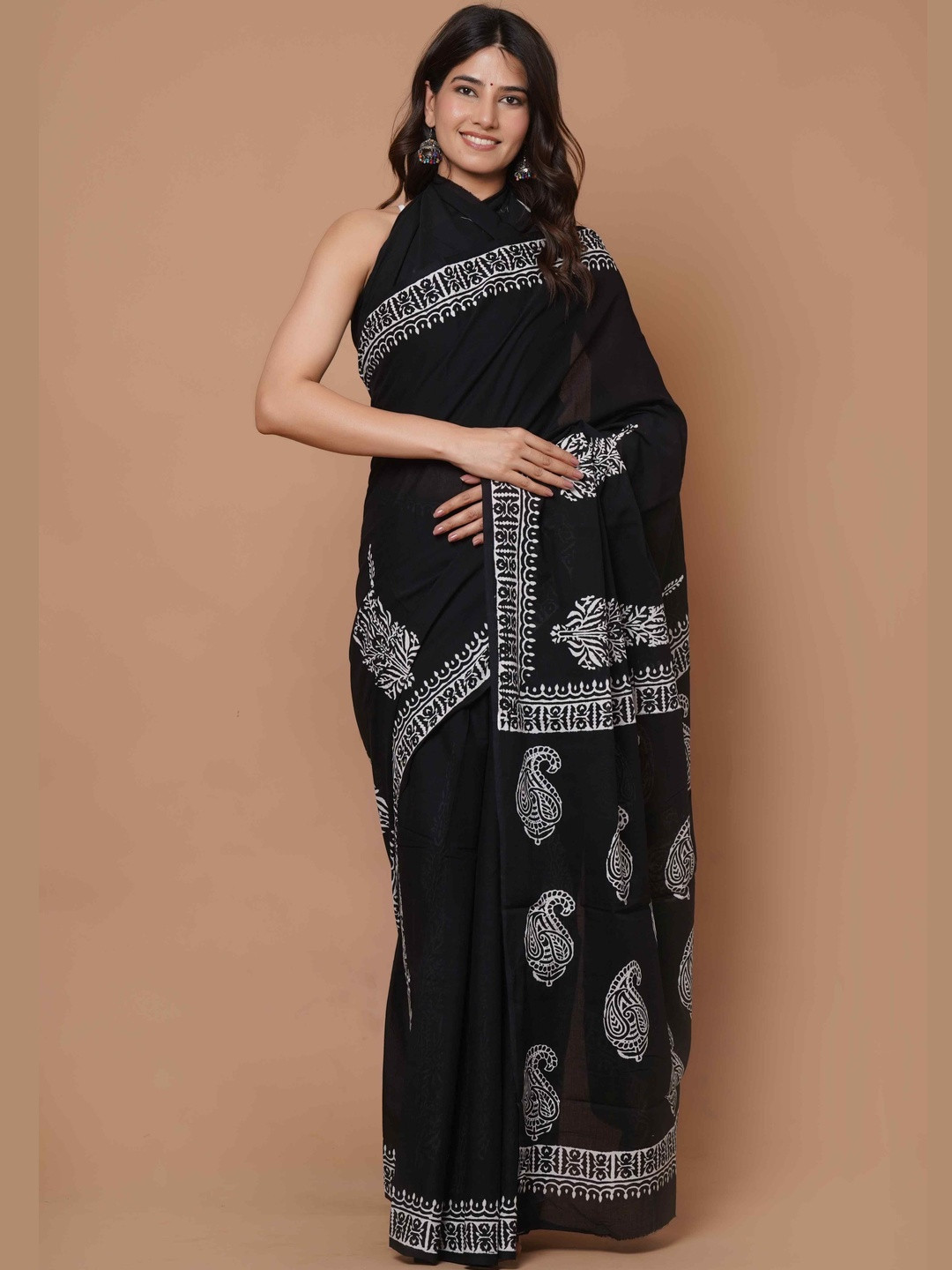Shivya Paisley Pure Cotton Bagru Saree