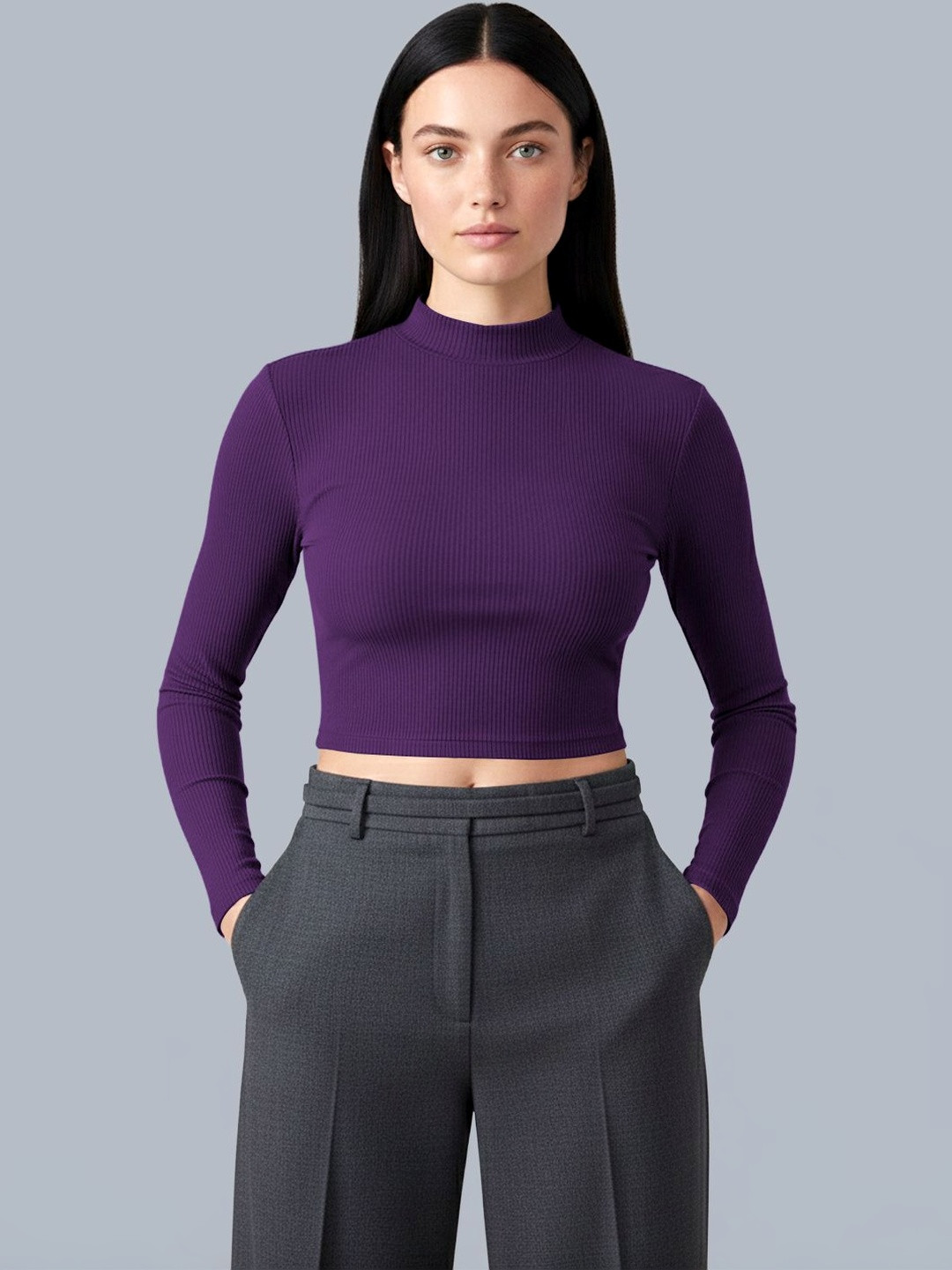 Navyankaa Crop Top