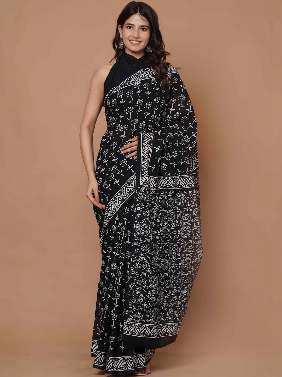 Shivya Floral Pure Cotton Bagru Saree
