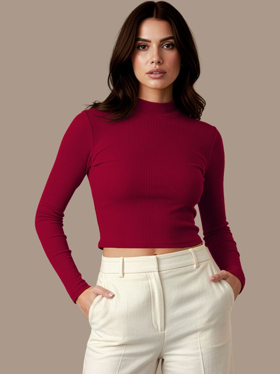Navyankaa Crop Top