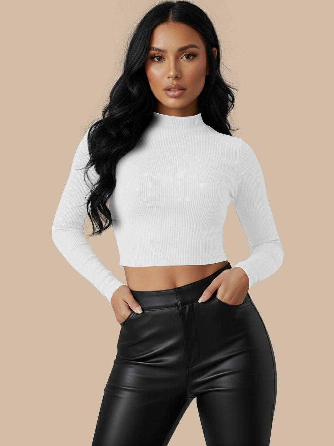 Navyankaa Crop Top