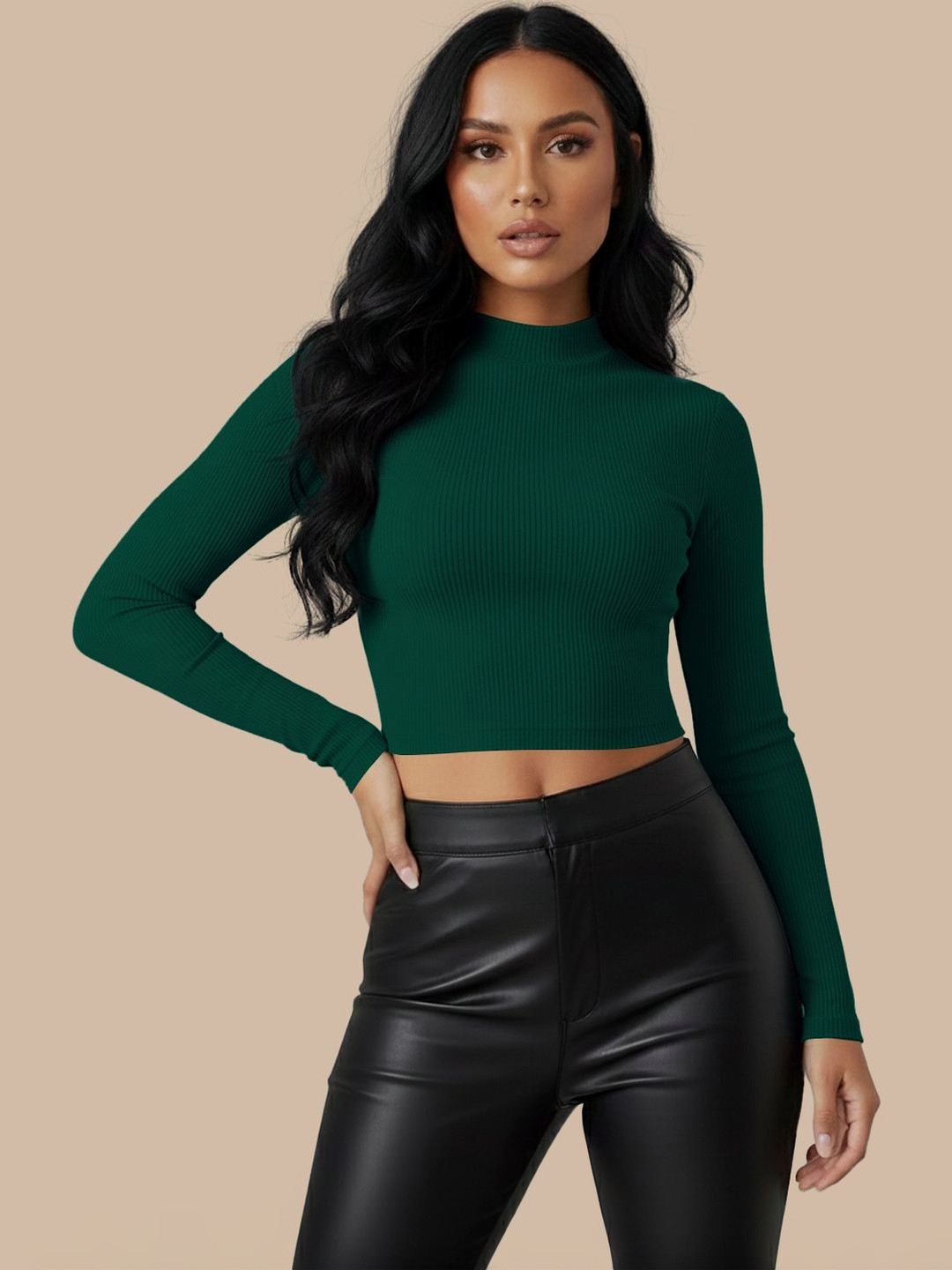 Navyankaa Crop Top
