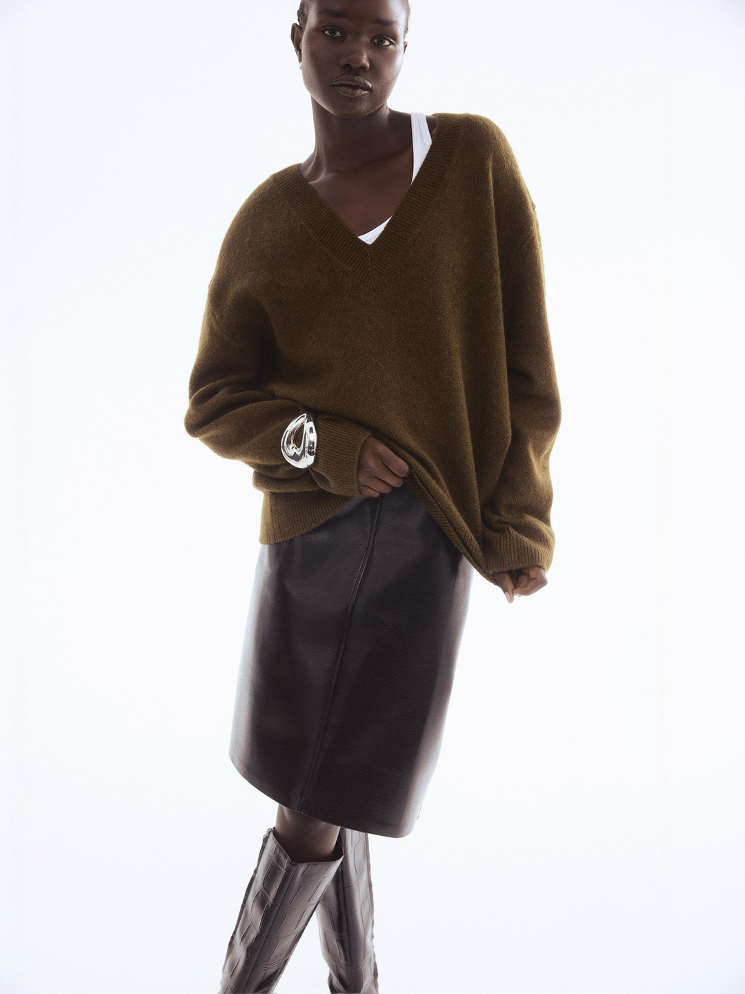 H&M Women Oversized V-Neck Jumper