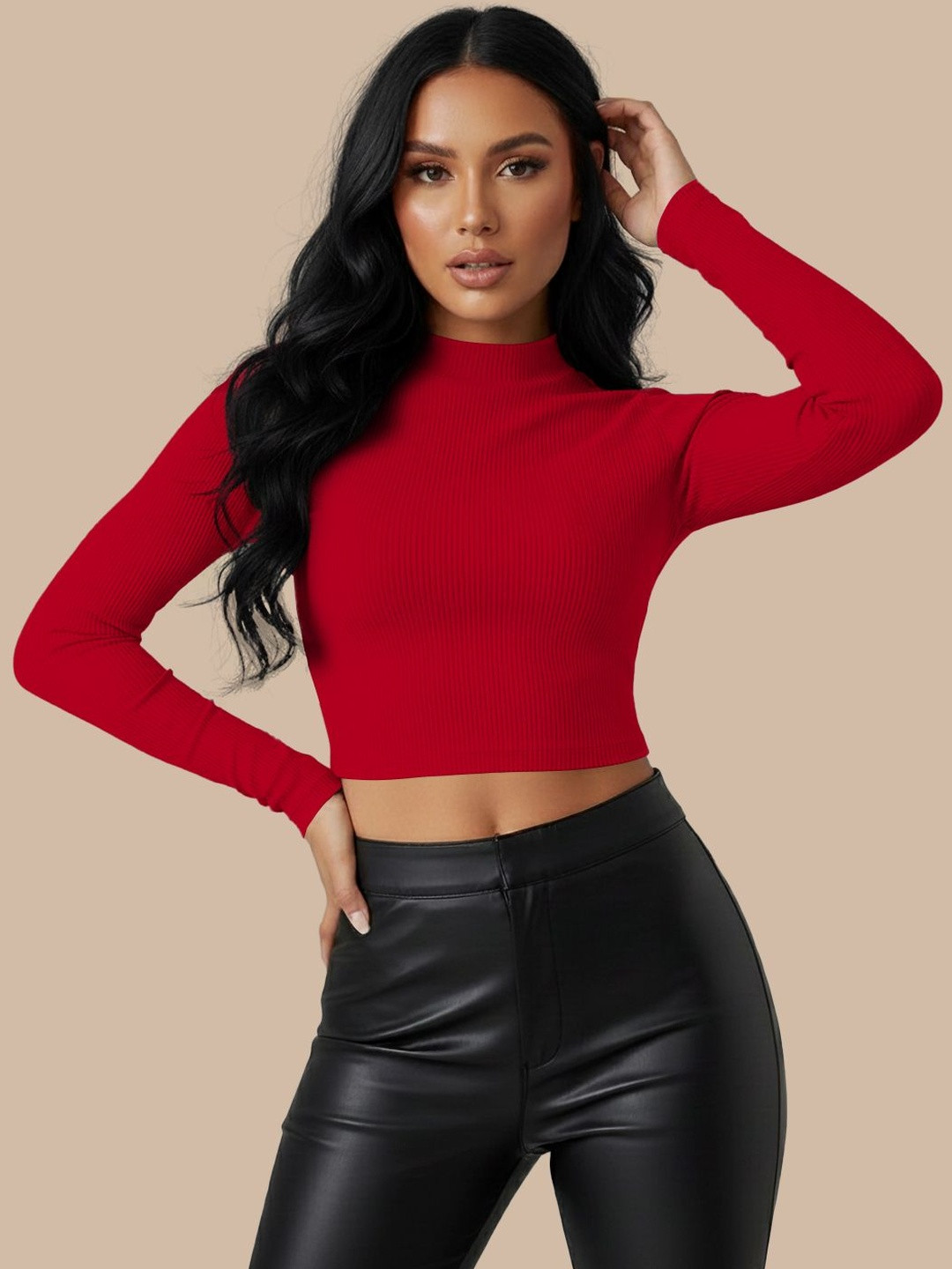 Navyankaa Crop Top