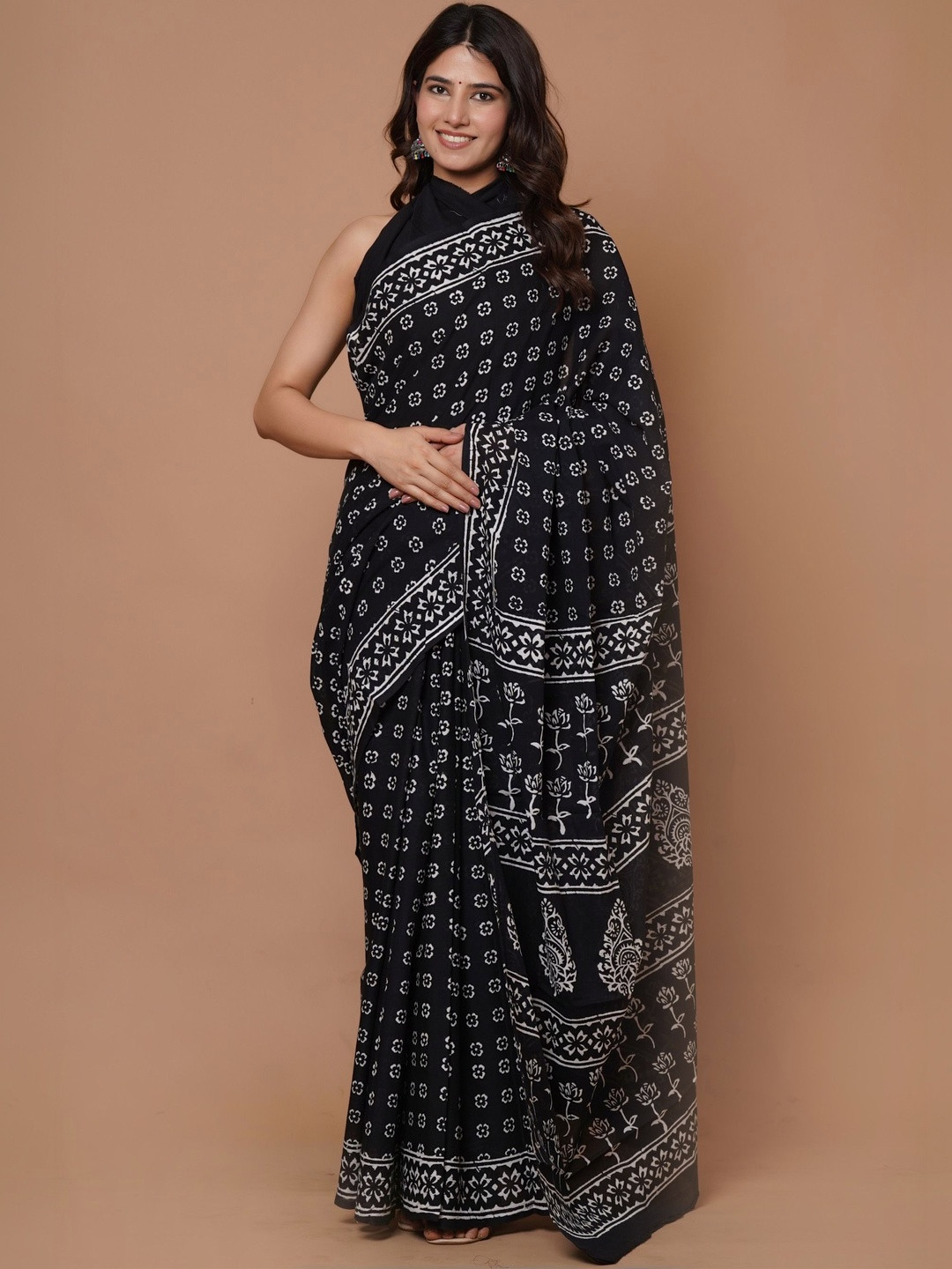 Shivya Ethnic Motifs Pure Cotton Bagru Saree