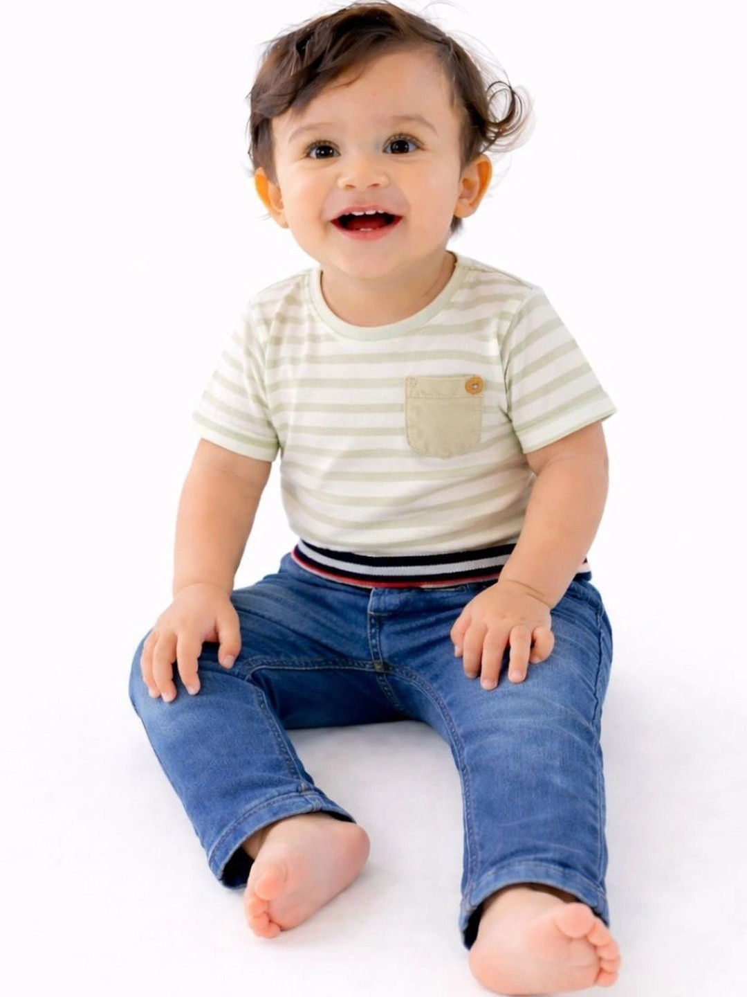 ZAB- ZEN ALPHA BETA Boys Regular Fit Mid-Rise Light Fade Jeans