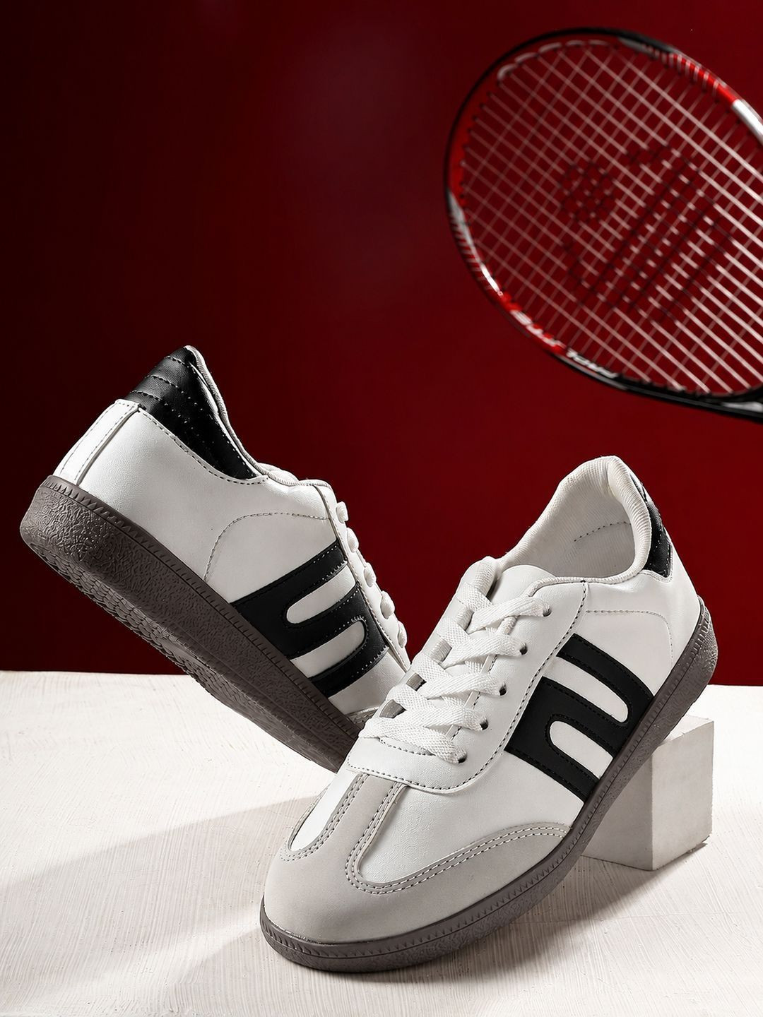 TRASE Women Colourblocked Sneakers