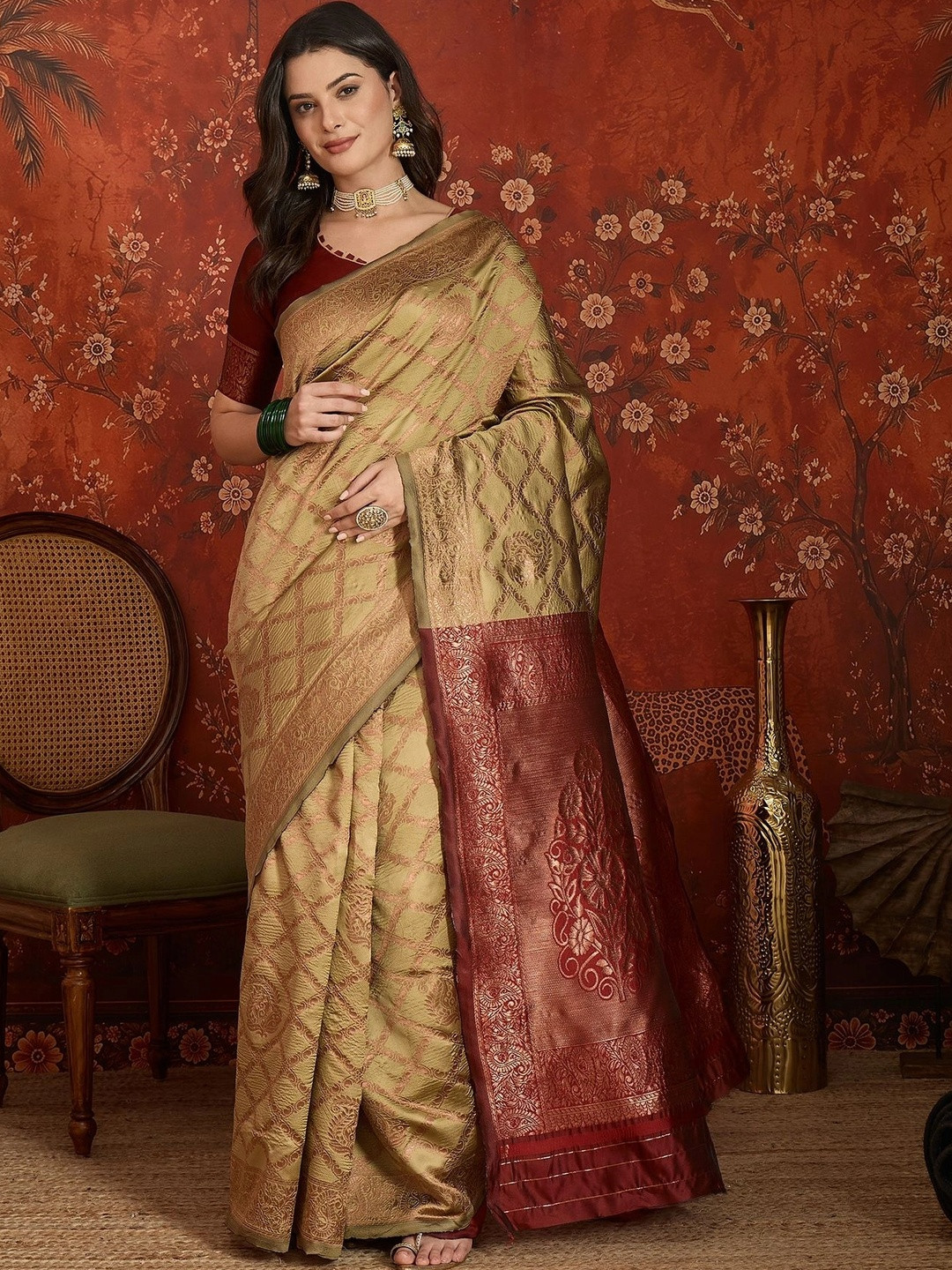 Sangria Zari Silk Blend Banarasi Saree