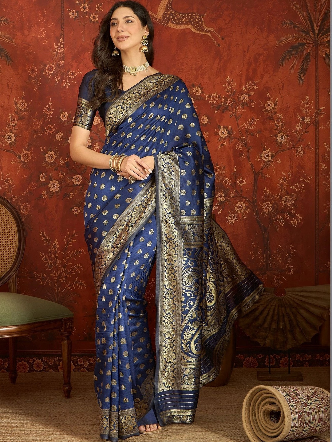 Sangria Woven Design Zari Silk Blend Banarasi Saree
