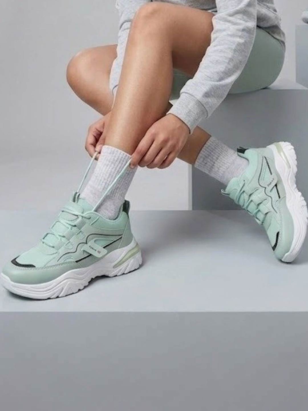 Roadster Women Mesh Training or Gym Shoes