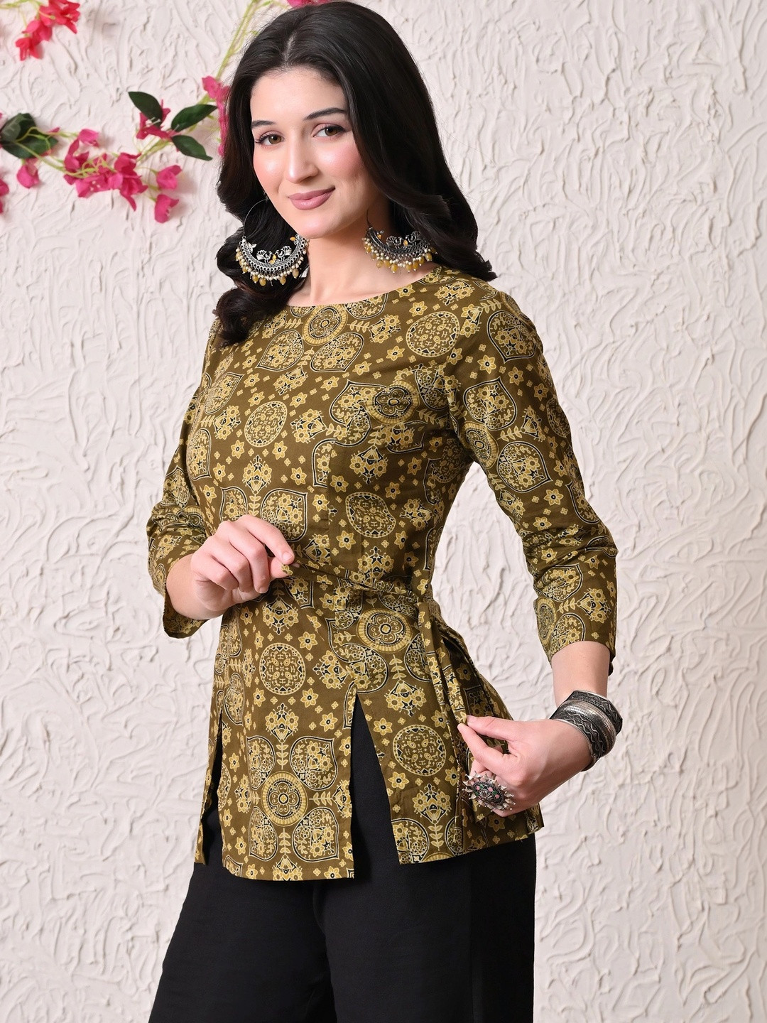 SANGAKURTI Women Ethnic Motifs Printed Boat Neck Cotton Kurti