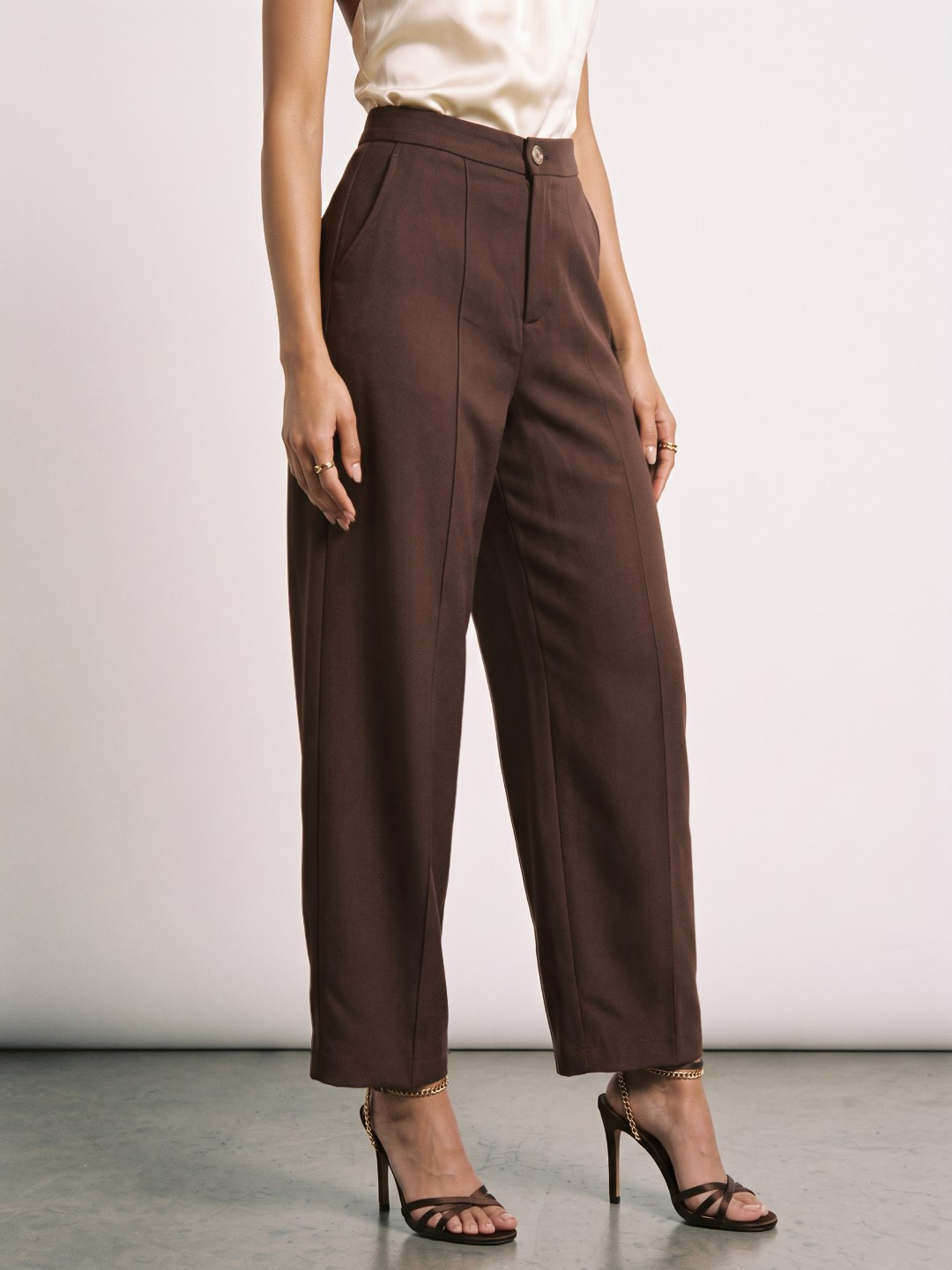 Phosphorus Women Panelled Barrel Fit Trousers