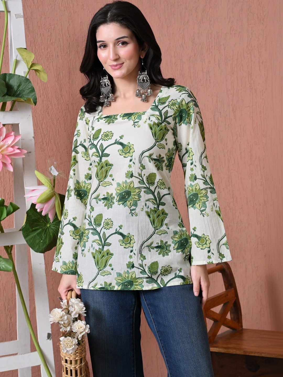 SANGAKURTI Women Floral Printed Square Neck Flared Sleeves Top