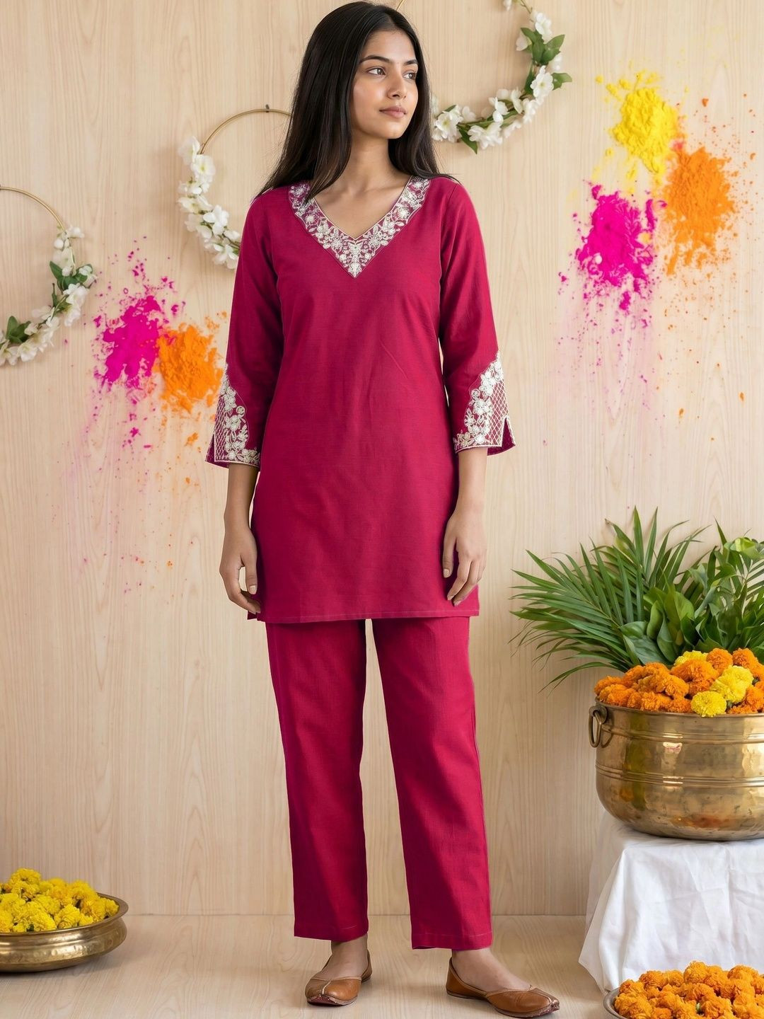 Fashionior Women Ethnic Motifs Embroidered Regular Thread Work Kurti with Trousers