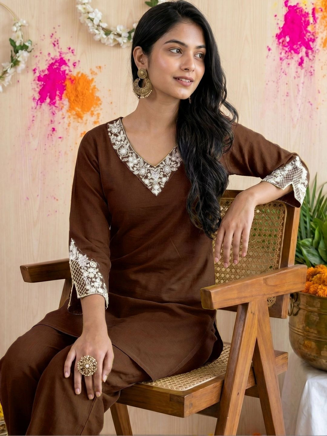 Fashionior Women Ethnic Motifs Embroidered Regular Thread Work Kurti with Trousers